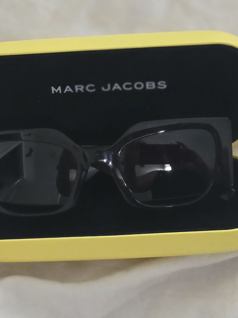 Marc Jacobs Black Sunglasses with Yellow Case - Picture 2 of 5